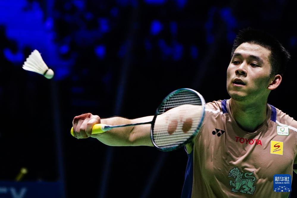 的第一场大 的第一场大