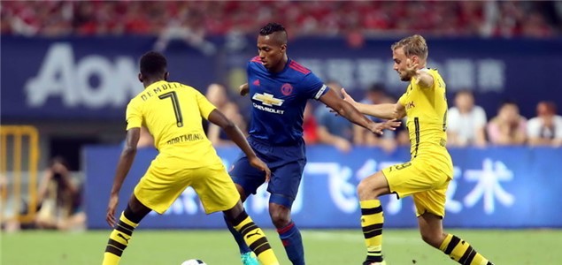 还是防守上 还是防守上