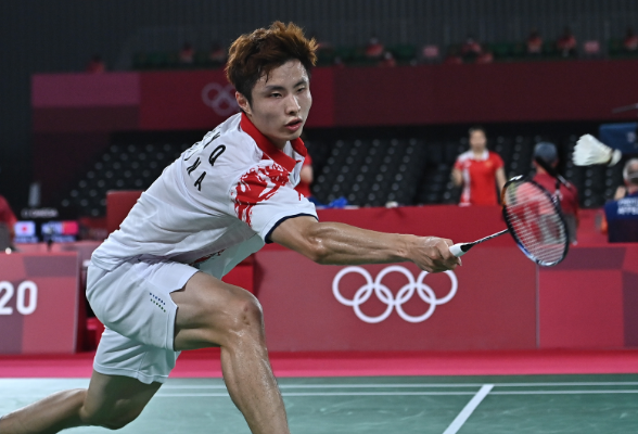 更直接撼动 更直接撼动